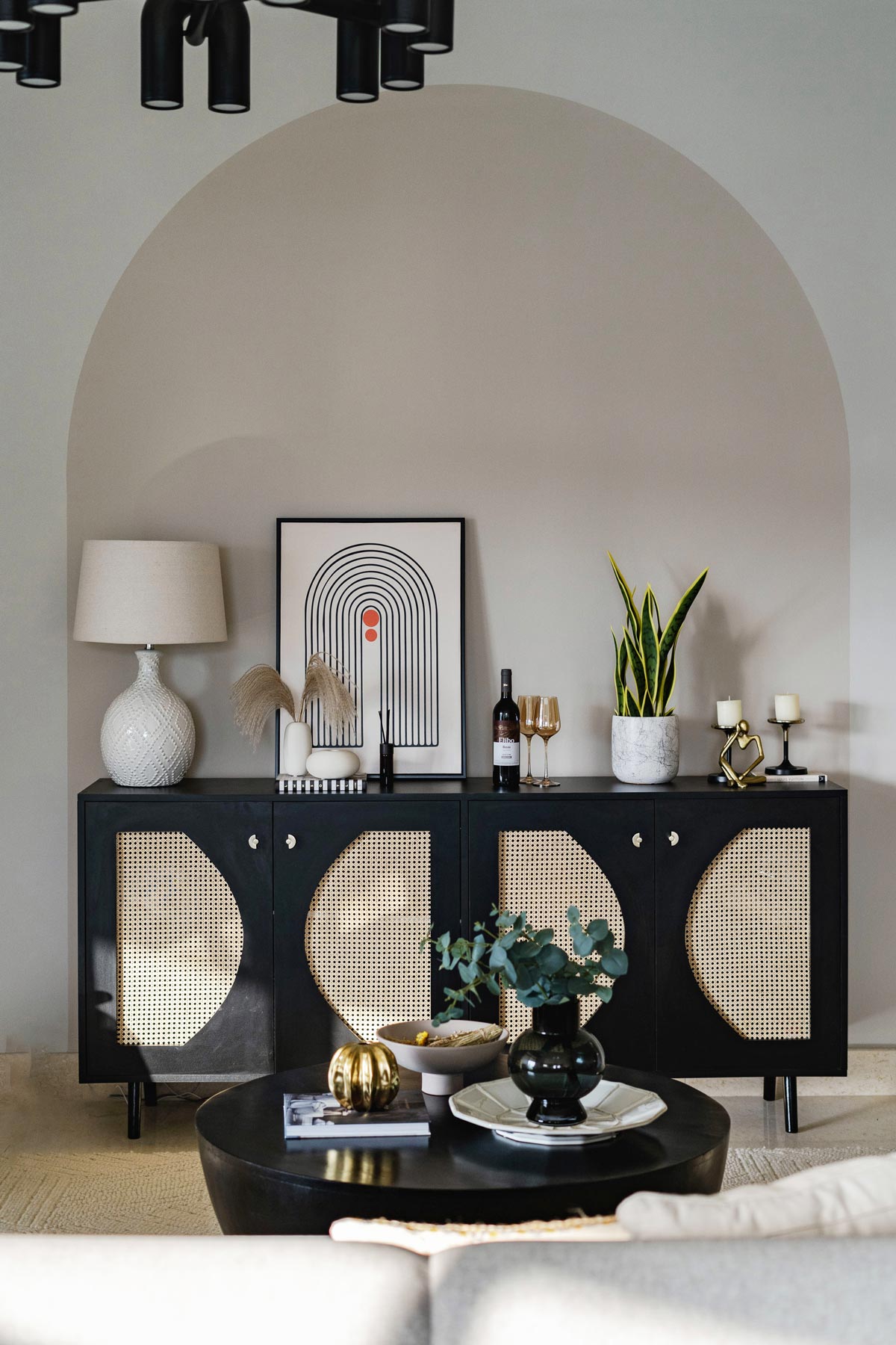 Marina Mansions Image 02