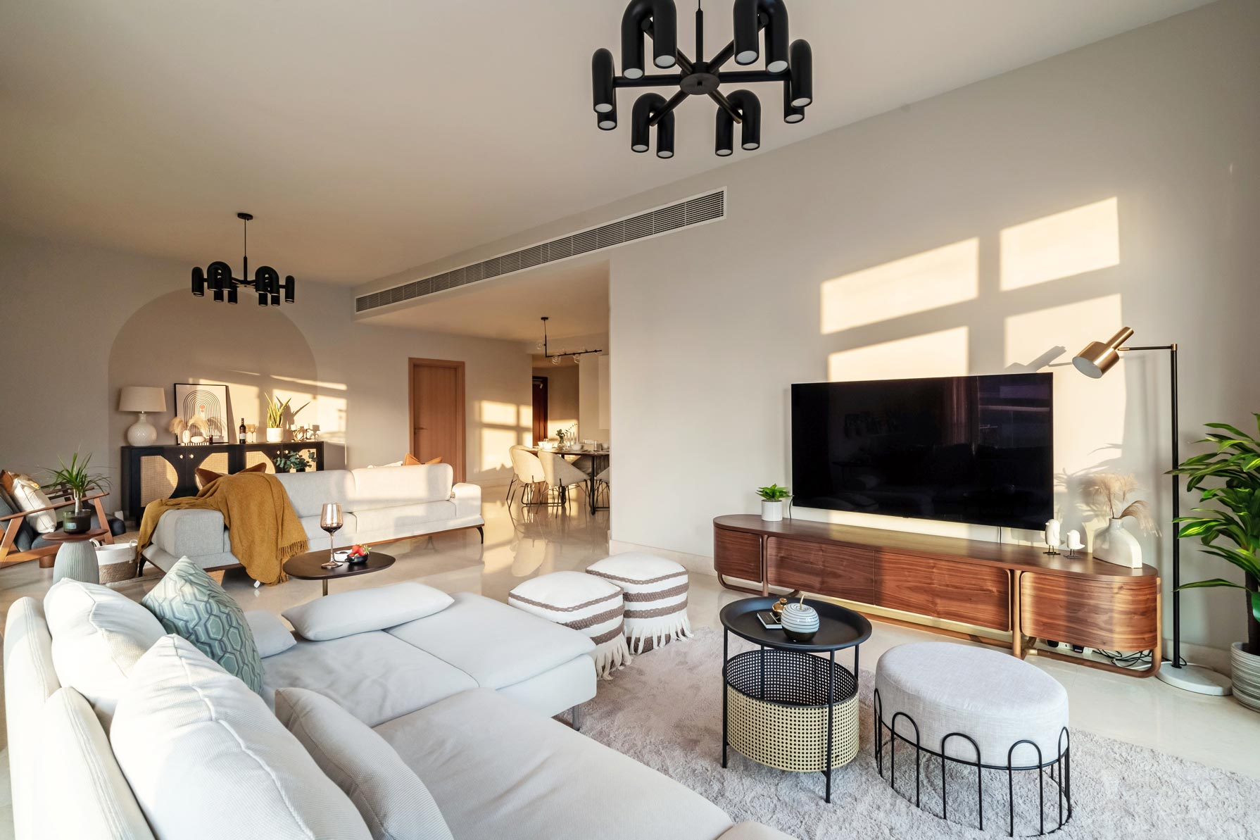 Marina Mansions Image 03